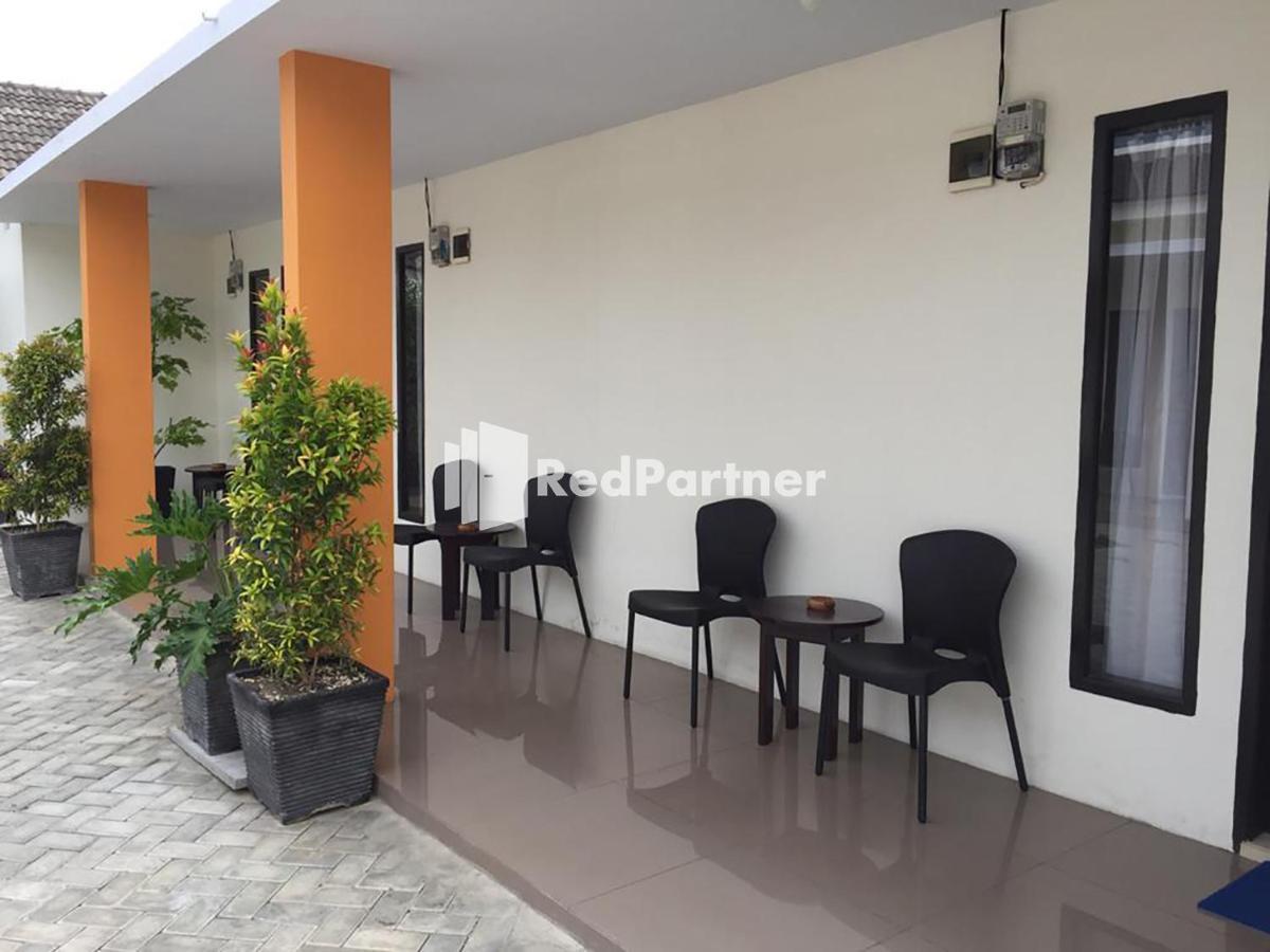 Filia Syariah Homestay Palu Redpartner Exterior photo